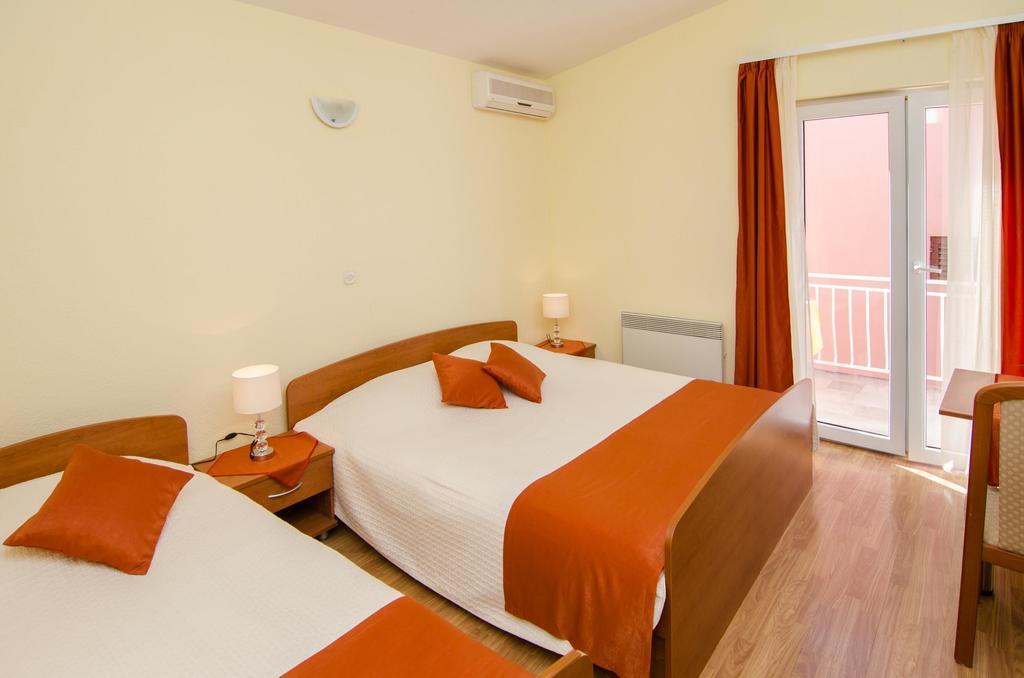Bed & Breakfast Villa Vrgorac Orebić Δωμάτιο φωτογραφία